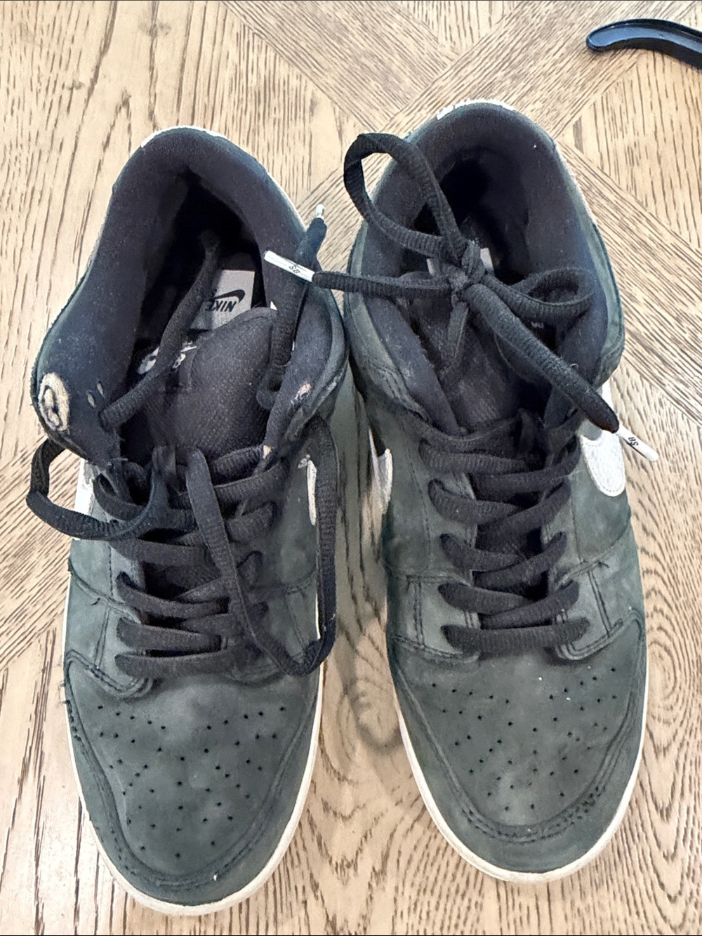 Nike Men's Dark Green Suede High-Top Sneakers